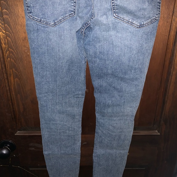 Express - Picture 5 of 8